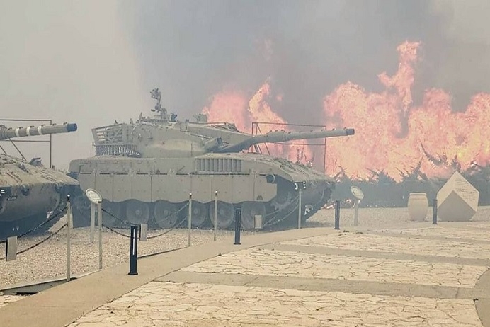 İşgal güçleri yangınları söndürmekte zorlanıyor.. Uluslararası yardım bekliyor