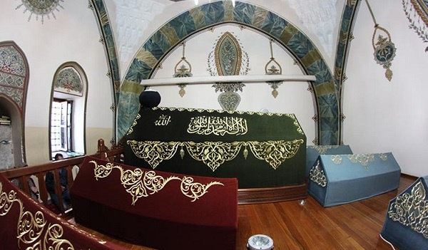 Osmanlinin Manevi Mimarlari